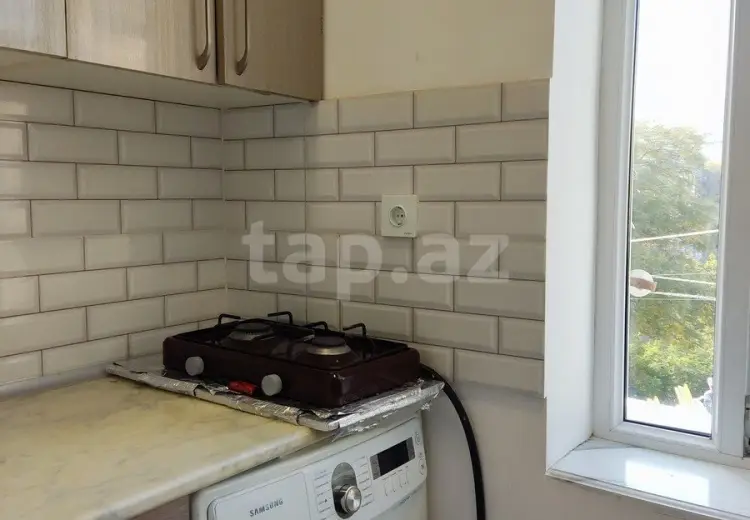 3 otaqlı mənzil , Bakı
