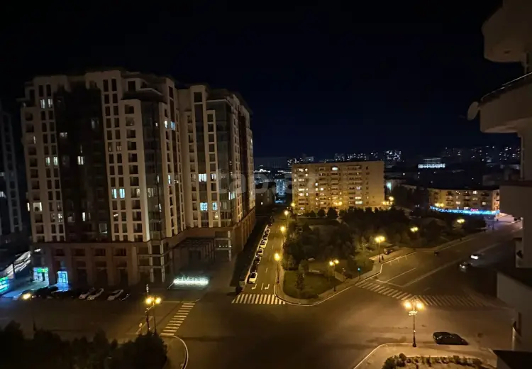 3 otaqlı mənzil , Bakı