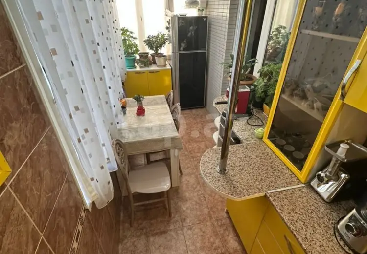 3 otaqlı mənzil , Bakı