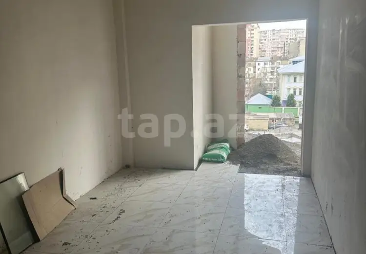 3 otaqlı mənzil , Bakı