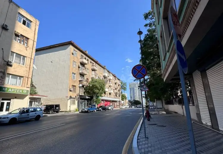 80 m² Obyekt / Ofis Satılır, Nəsimi, Bakı