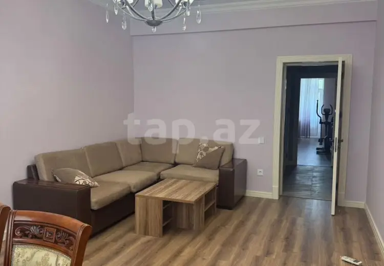 3 otaqlı mənzil , Bakı