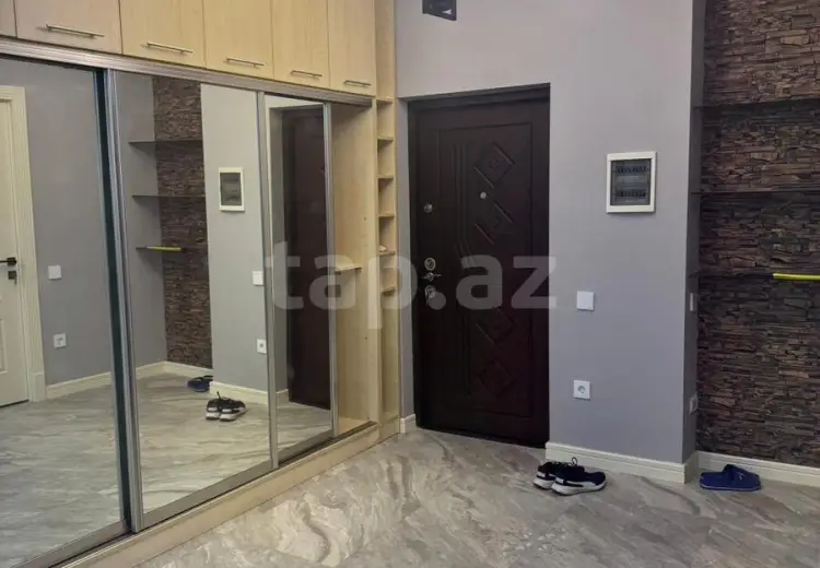 3 otaqlı mənzil , Bakı