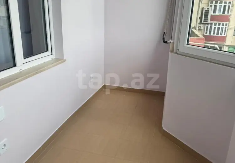 3 otaqlı mənzil , Bakı