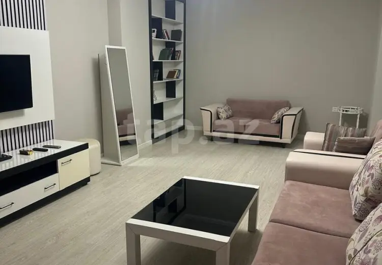 3 otaqlı mənzil , Bakı