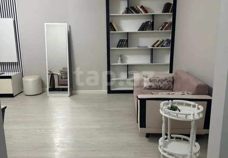 3 otaqlı mənzil , Bakı