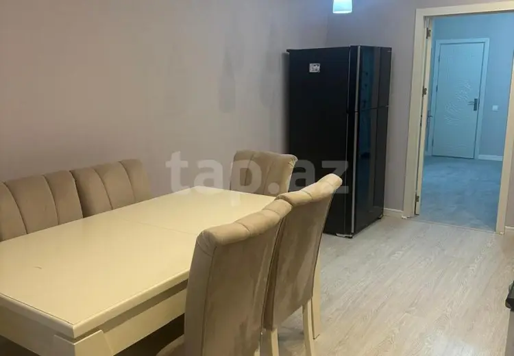 3 otaqlı mənzil , Bakı