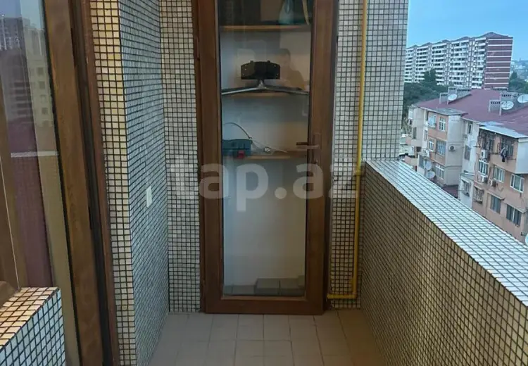 3 otaqlı mənzil , Bakı