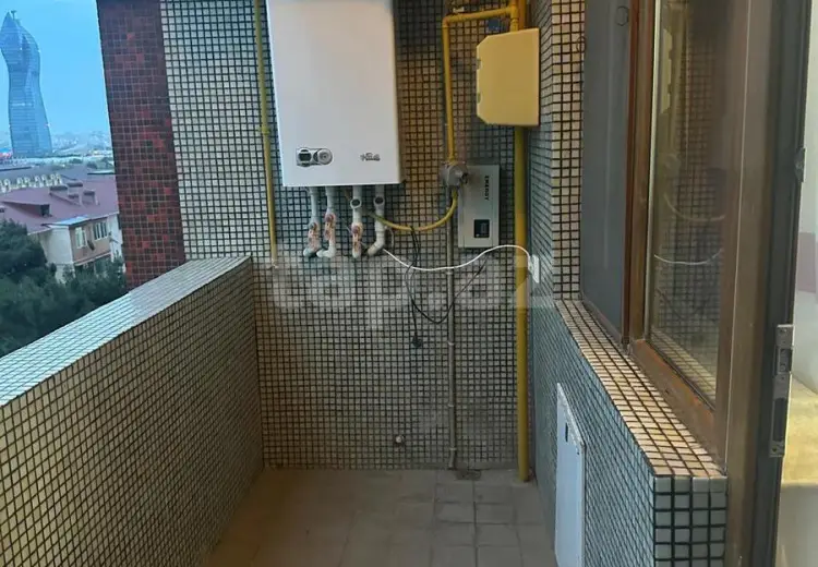 3 otaqlı mənzil , Bakı