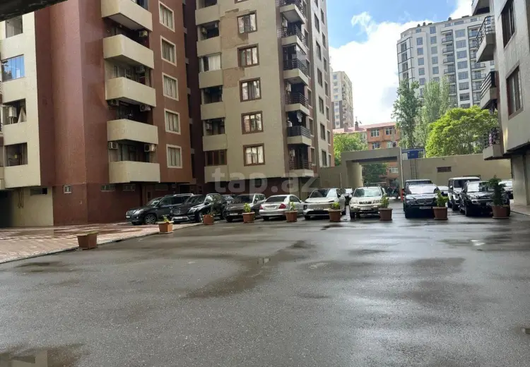 3 otaqlı mənzil , Bakı