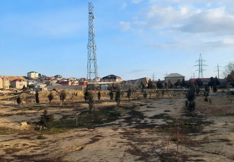 20 sot Torpaq Satılır, Xətai, Bakı