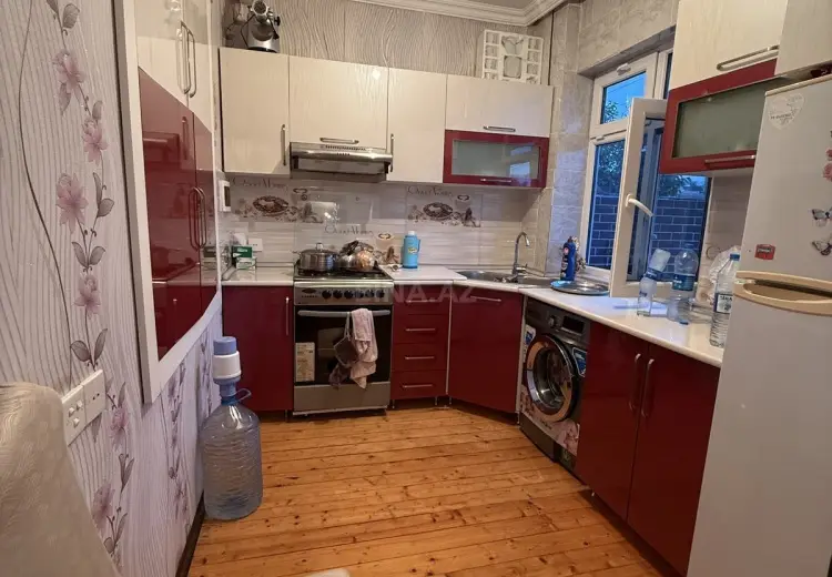 4 otaqlı mənzil Satılır, Zığ qəs., Suraxanı, Bakı