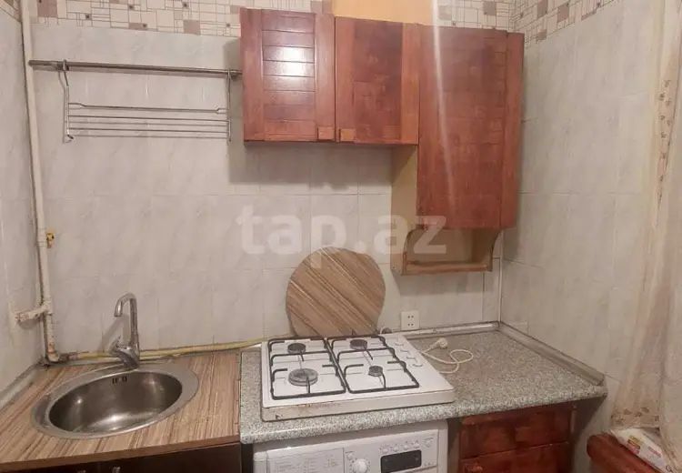 3 otaqlı mənzil , Bakı