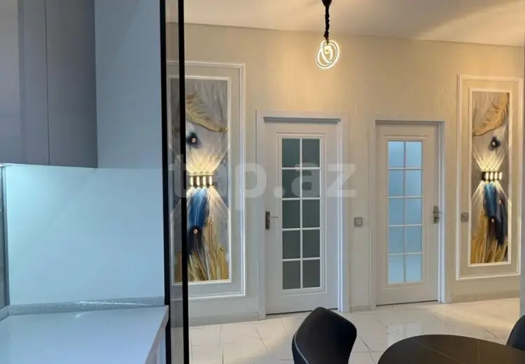 3 otaqlı mənzil , Bakı