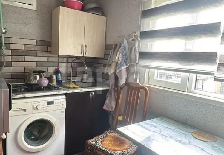 3 otaqlı mənzil , Bakı