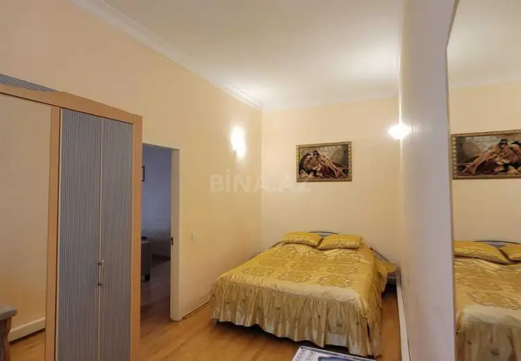 2 otaqlı mənzil Satılır, Səbail, Bakı