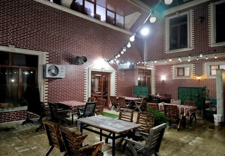 250 m² Obyekt / Ofis Kirayə (aylıq), Xətai, Bakı