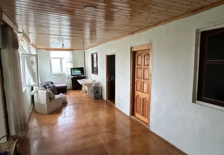 3 otaqlı mənzil Satılır, Şamaxı