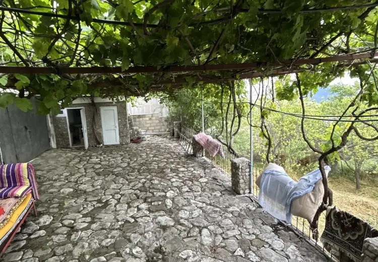 3 otaqlı mənzil Satılır, Şamaxı