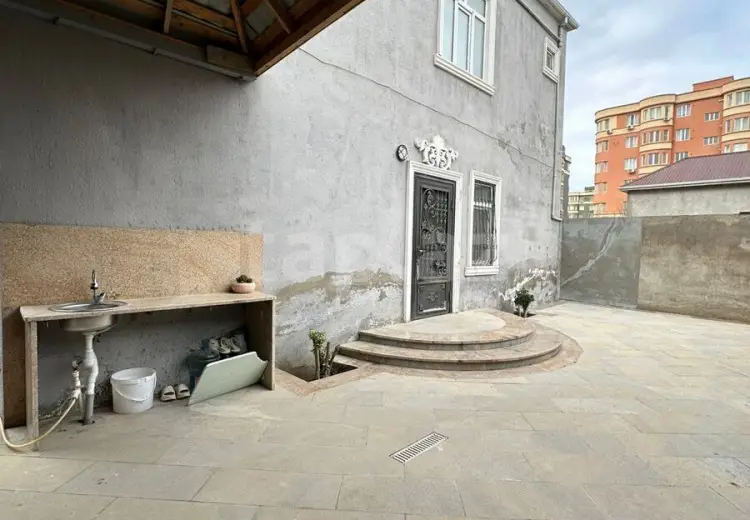 3 otaqlı mənzil , Bakı