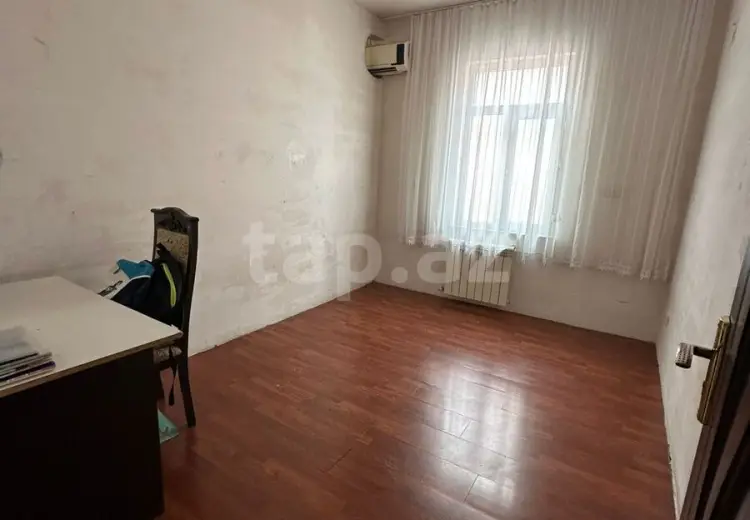 3 otaqlı mənzil , Bakı