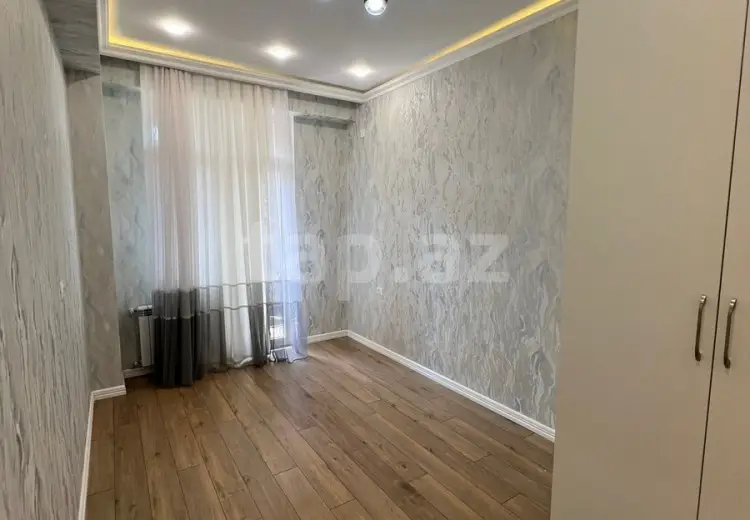 3 otaqlı mənzil , Xırdalan