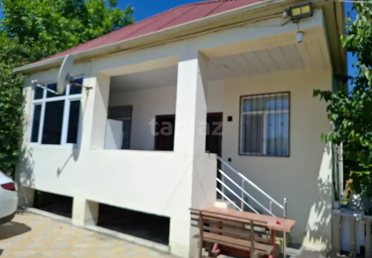 3 otaqlı mənzil , Quba