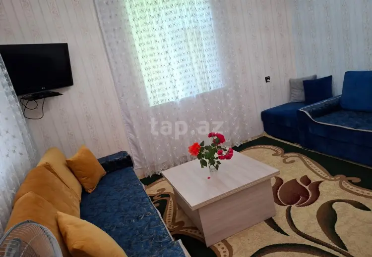 3 otaqlı mənzil , Quba