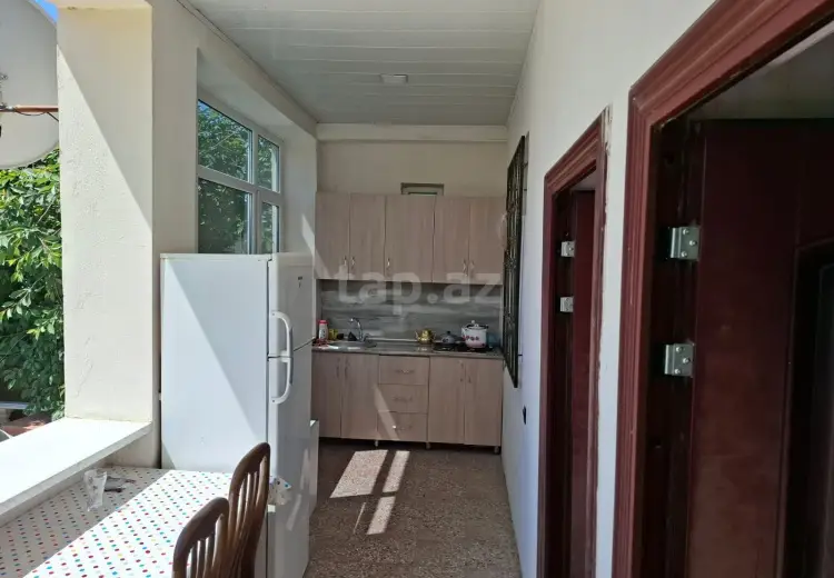 3 otaqlı mənzil , Quba