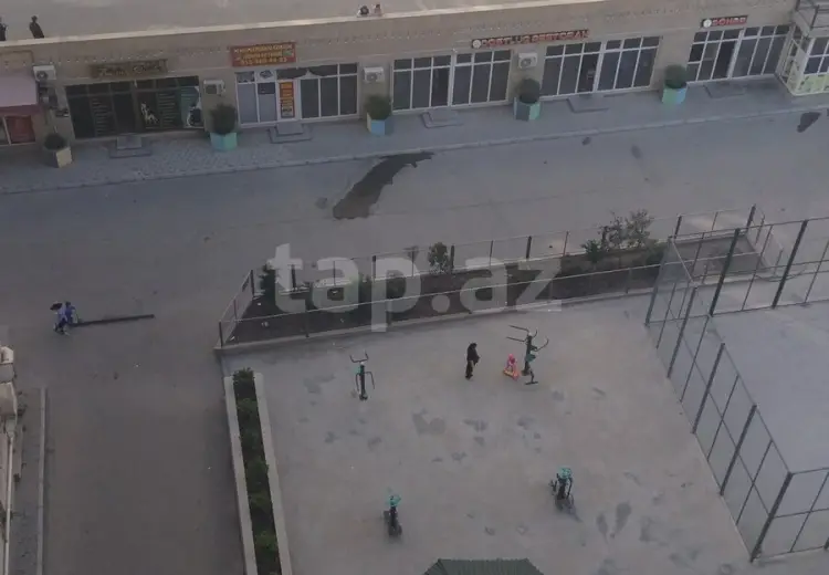 3 otaqlı mənzil , Bakı