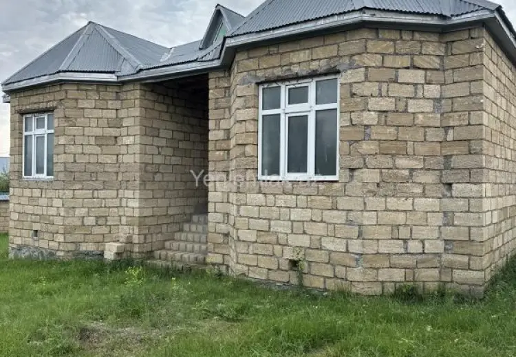 4 otaqlı mənzil Satılır, Qəbələ