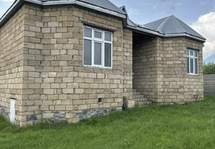 4 otaqlı mənzil Satılır, Qəbələ