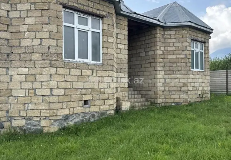 4 otaqlı mənzil Satılır, Qəbələ