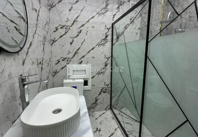 2 otaqlı mənzil Satılır, 8-ci kilometr, Nizami, Bakı