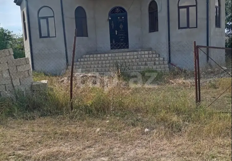 3 otaqlı mənzil , Quba