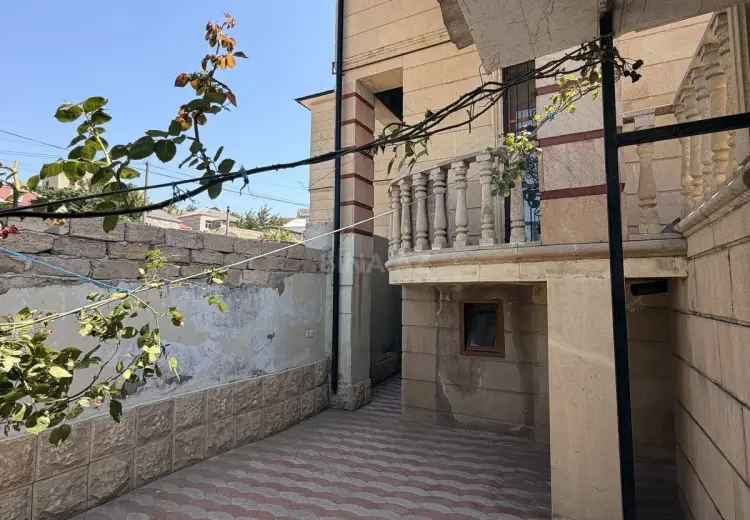 6 otaqlı mənzil Satılır, Biləcəri qəs., Binəqədi, Bakı
