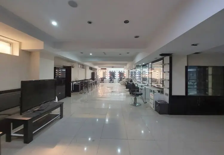 310 m² Obyekt / Ofis Satılır, Binəqədi, Bakı