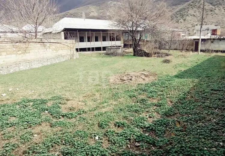 3 otaqlı mənzil , Şəki