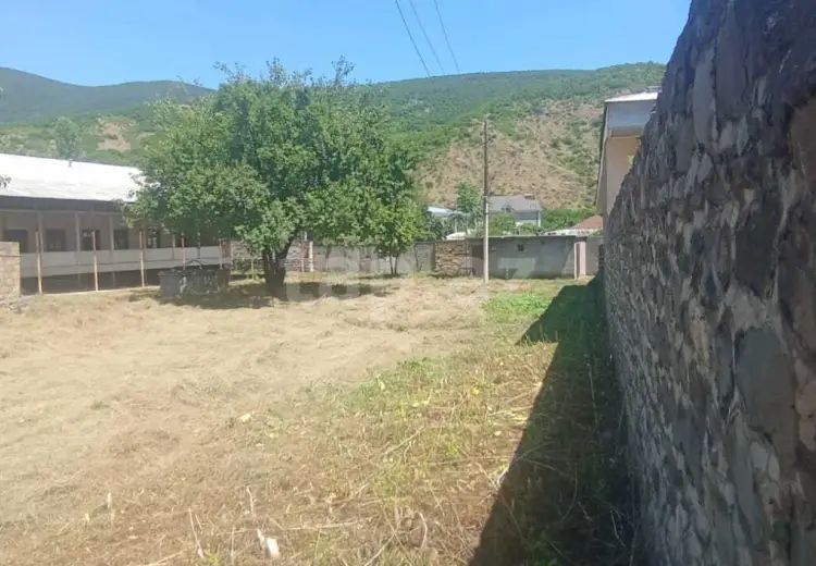 3 otaqlı mənzil , Şəki
