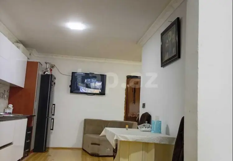3 otaqlı mənzil , Siyəzən