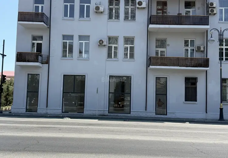 220 m² Obyekt / Ofis Kirayə (aylıq), Xətai, Bakı
