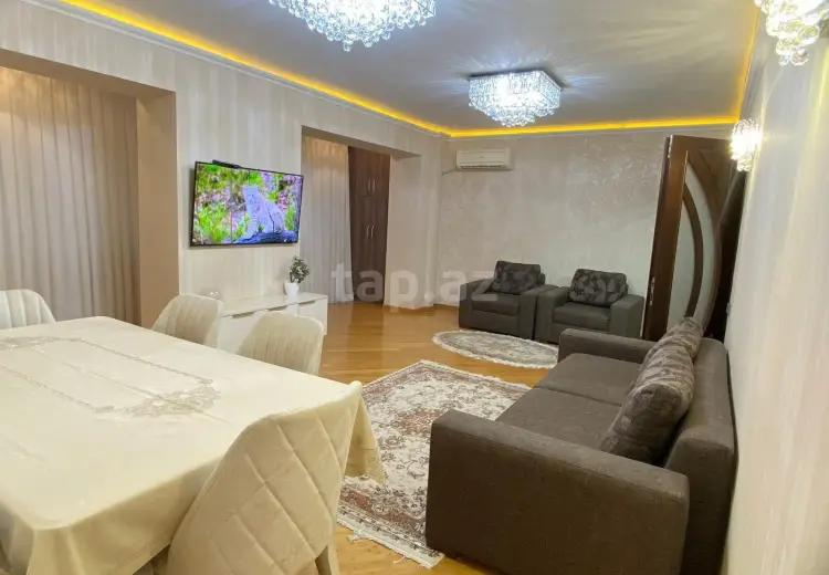 3 otaqlı mənzil , Bakı