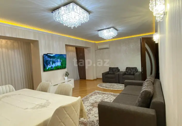 3 otaqlı mənzil , Bakı