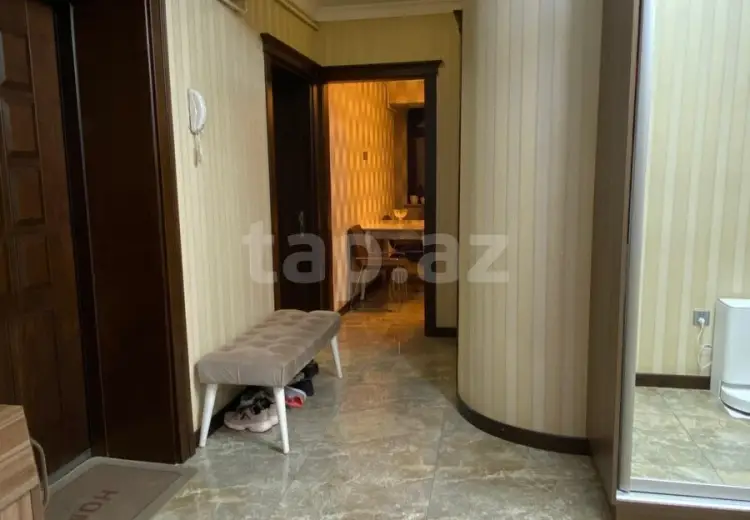 3 otaqlı mənzil , Bakı