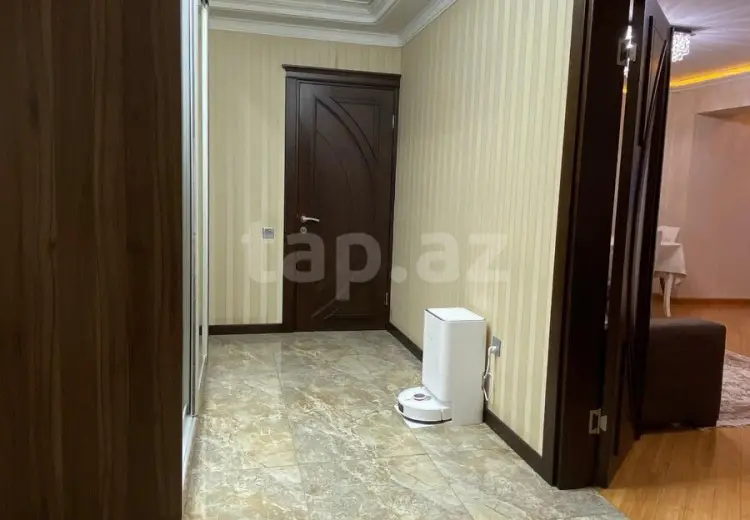 3 otaqlı mənzil , Bakı