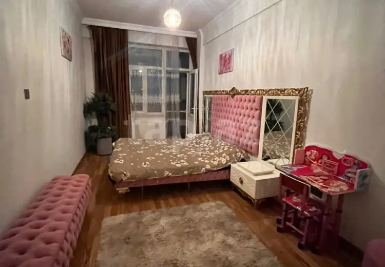 3 otaqlı mənzil , Bakı