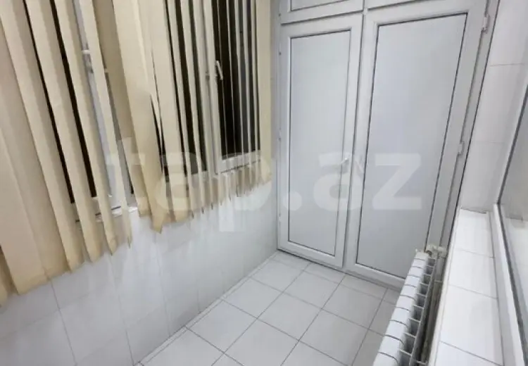 3 otaqlı mənzil , Bakı