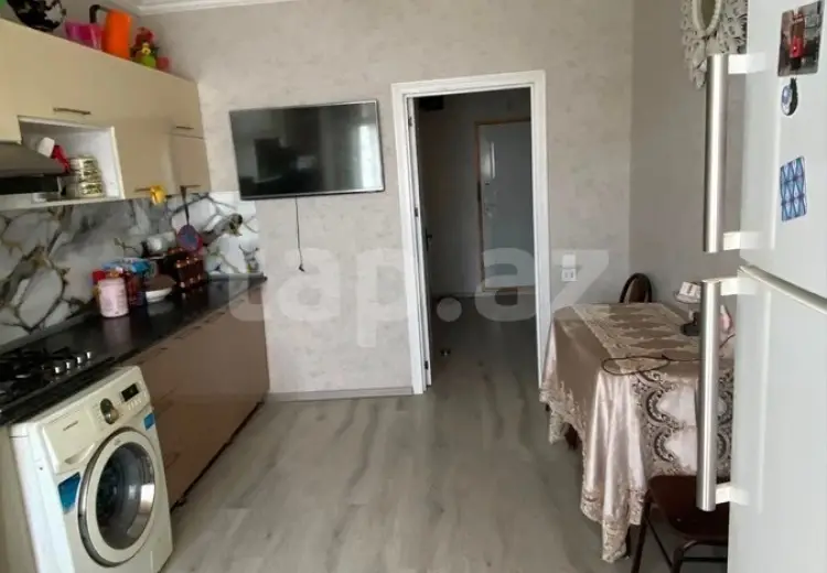 3 otaqlı mənzil , Bakı