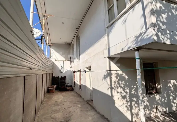 3 otaqlı mənzil , Şəki