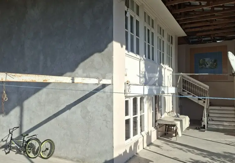 3 otaqlı mənzil , Şəki